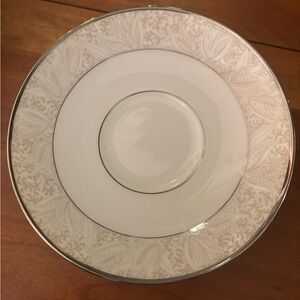 Waterford Bassano Tea Cup and Saucer - Thumbnail 3